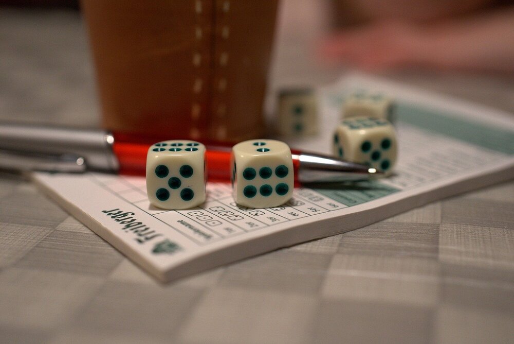 yahtzee-3898161_1280.jpg